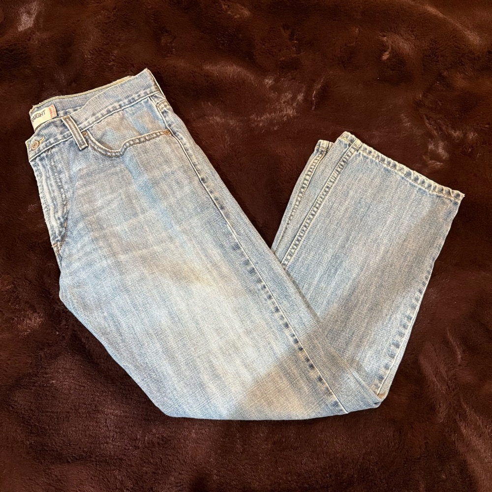 Classic Light Blue Levi’s Denim Jeans
